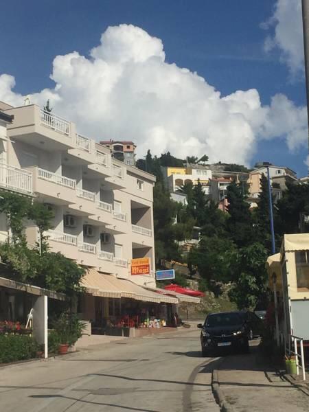 Kristic Apartamento Neum